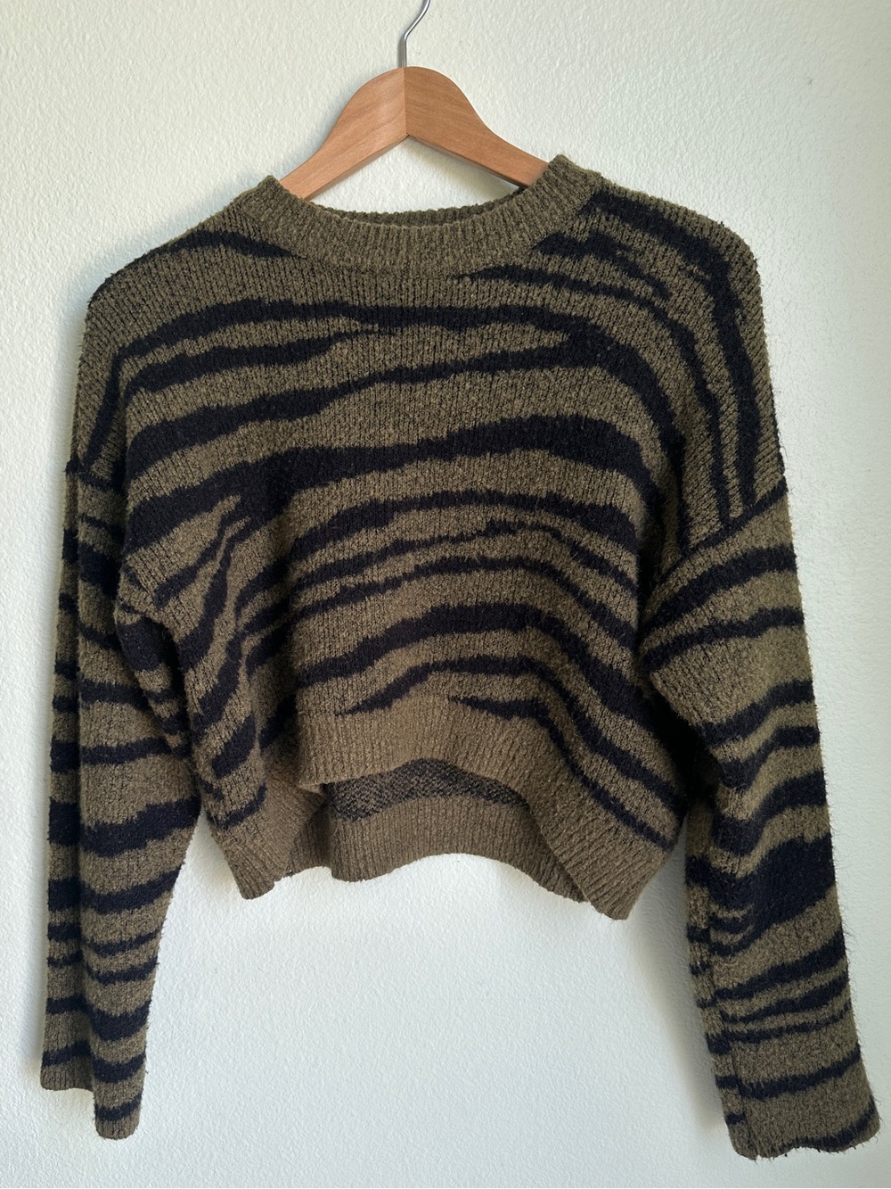 Kendall + Kylie Olive Black Zebra Print Cropped Sweater